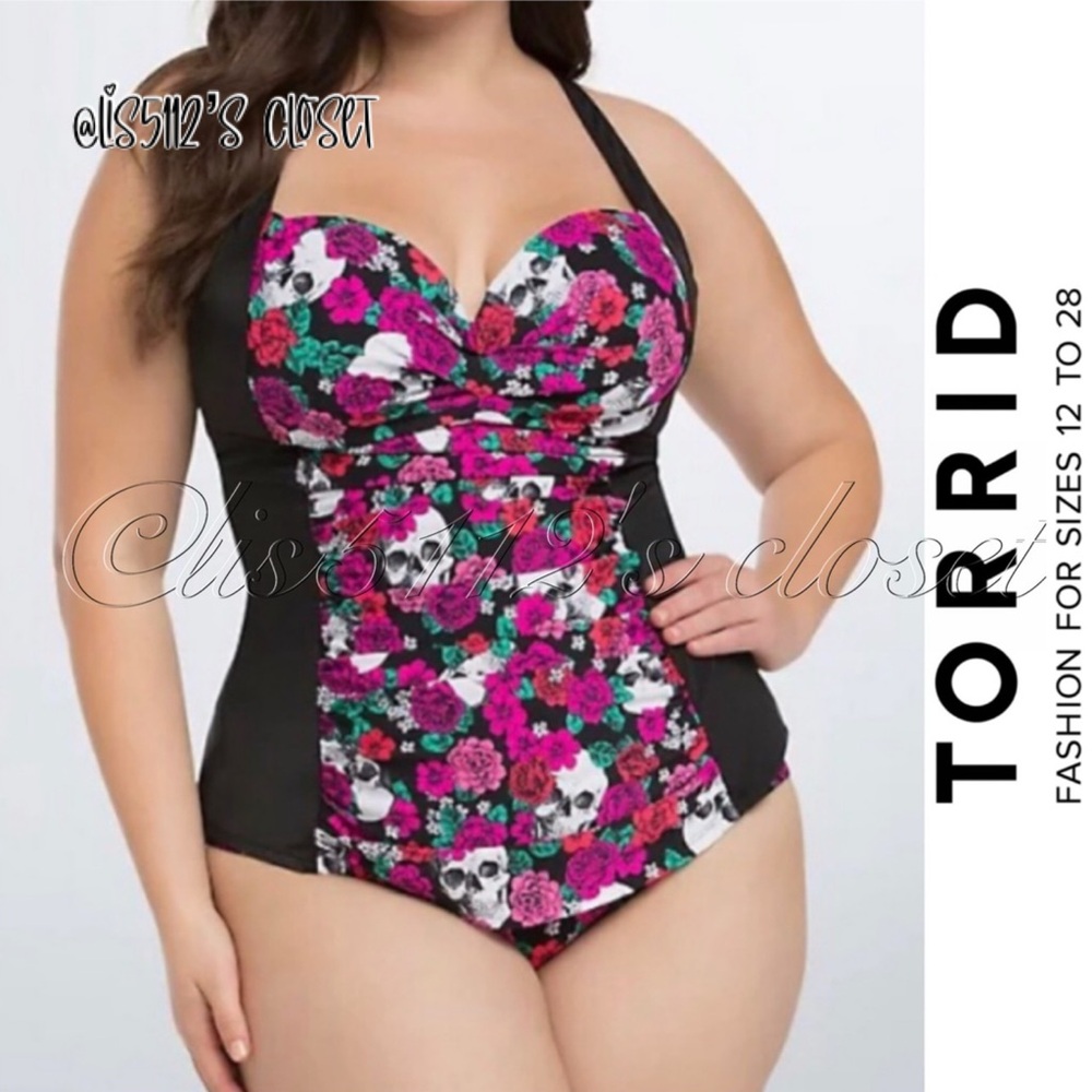 Torrid Black Rose Floral & Skulls One Piece Swimsuit 4X 26